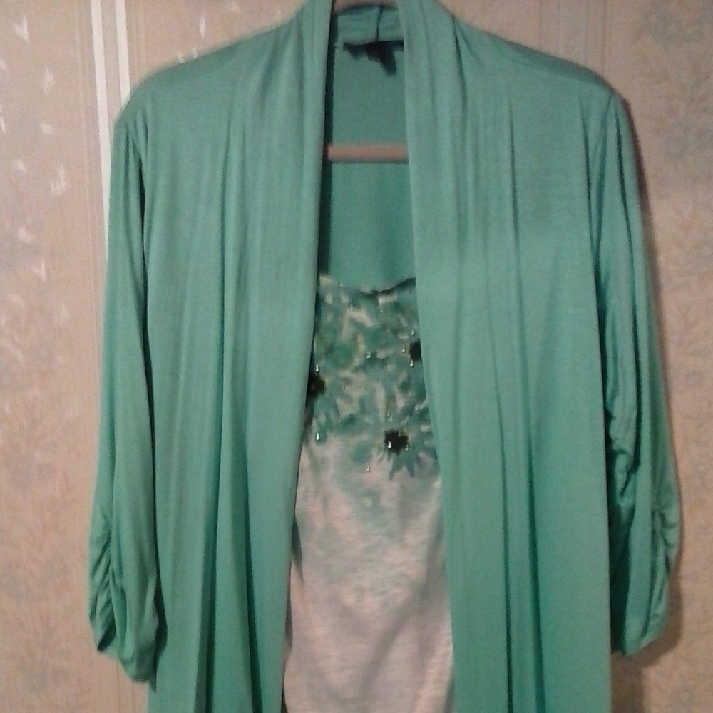 AGB WOMAN 3/4 Sleeve GREEN 2-N-1 LAYERED LOOK BEADED BLOUSE